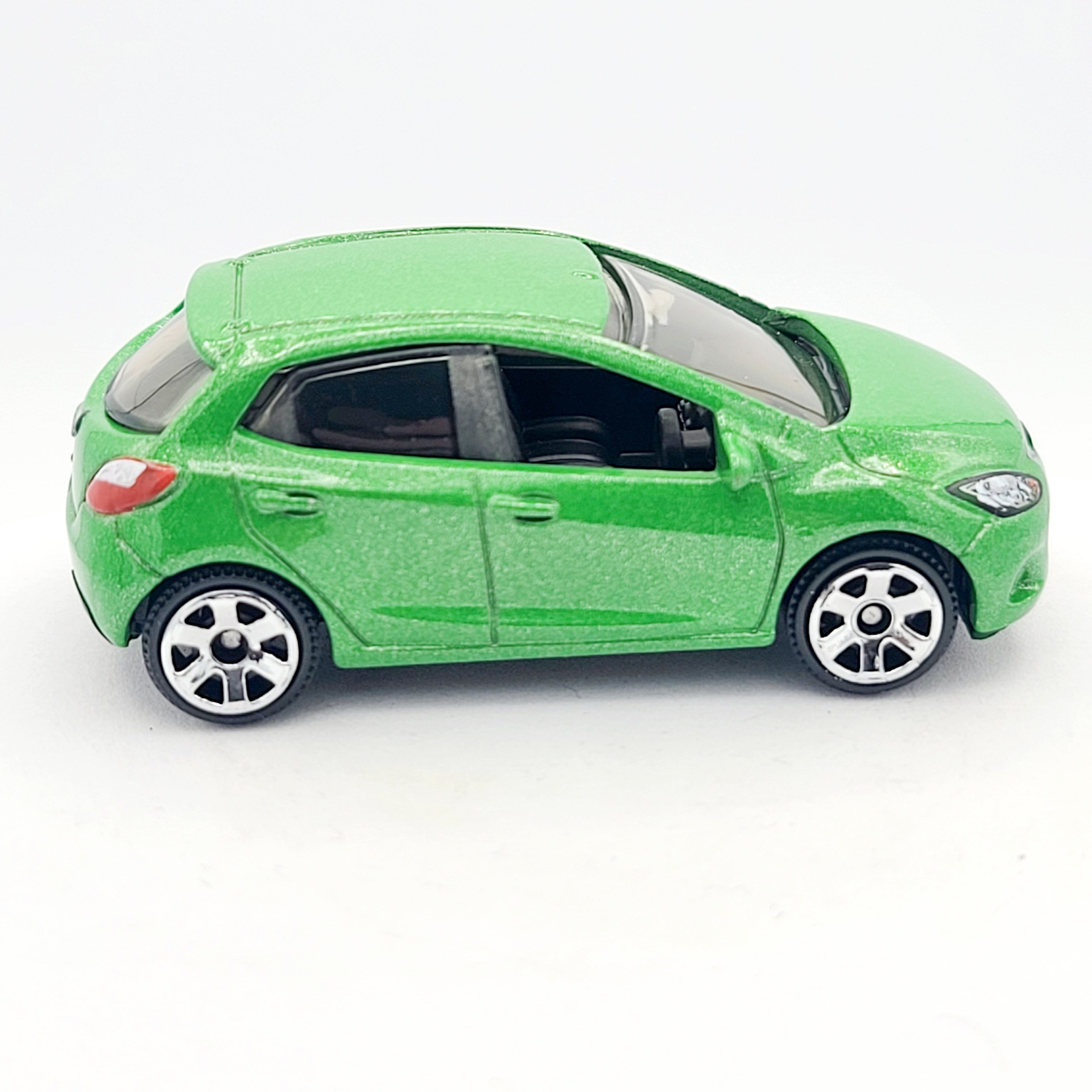 Matchbox Mazda 2 (2007 MBX Basic - Metro Rides)